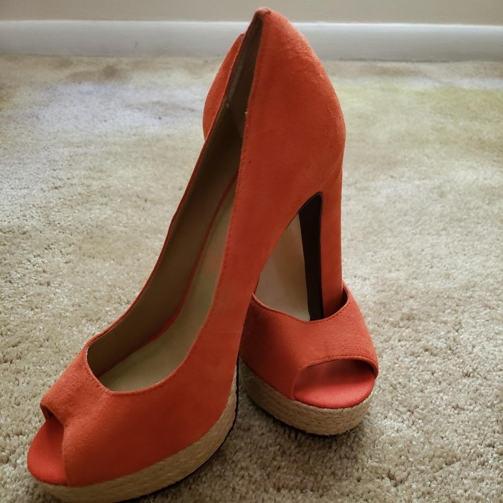 Suede peep toe heel